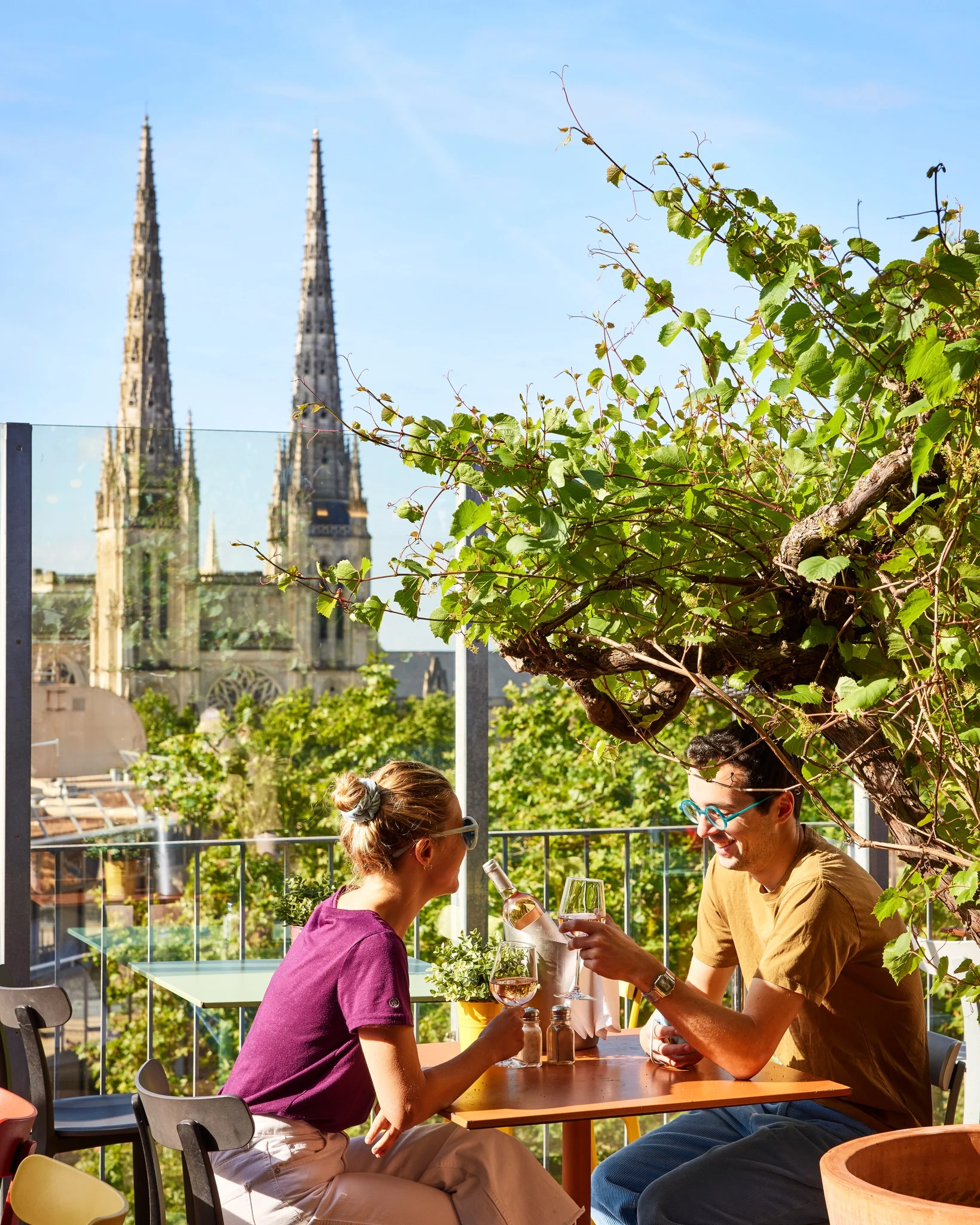 Rooftop Mama Shelter Bordeaux : la vue qui élève vos apéros